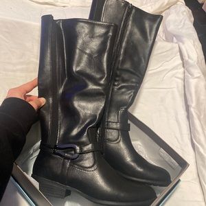 New! Black Boots - Life Stride - Size 8